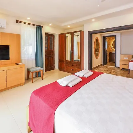 Atalante Hotel Kas