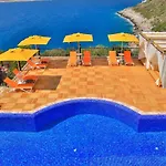 Hotel Atalante