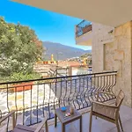 Atalante Hotel 2*